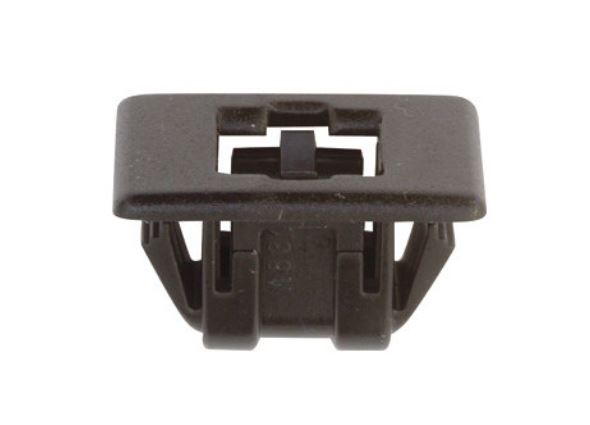 RG 12204 Stikkontaktklips utvending uttak 4 pk